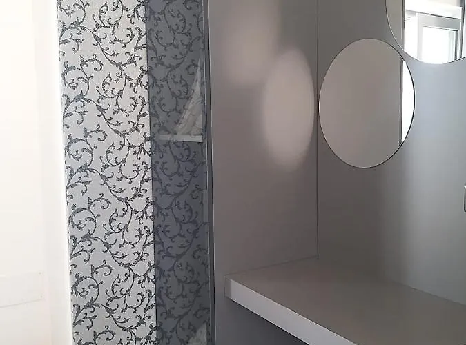 Samana Superior לינה וארוחת בוקר 4*